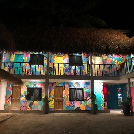 Way Shack Hostel Oslob Exteriör bild